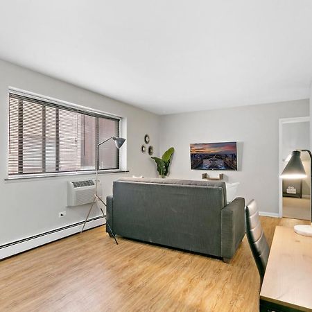 Stunning 1Br Apartment At Center Of Lakeview - Oakdale 211 Chicago Exteriör bild