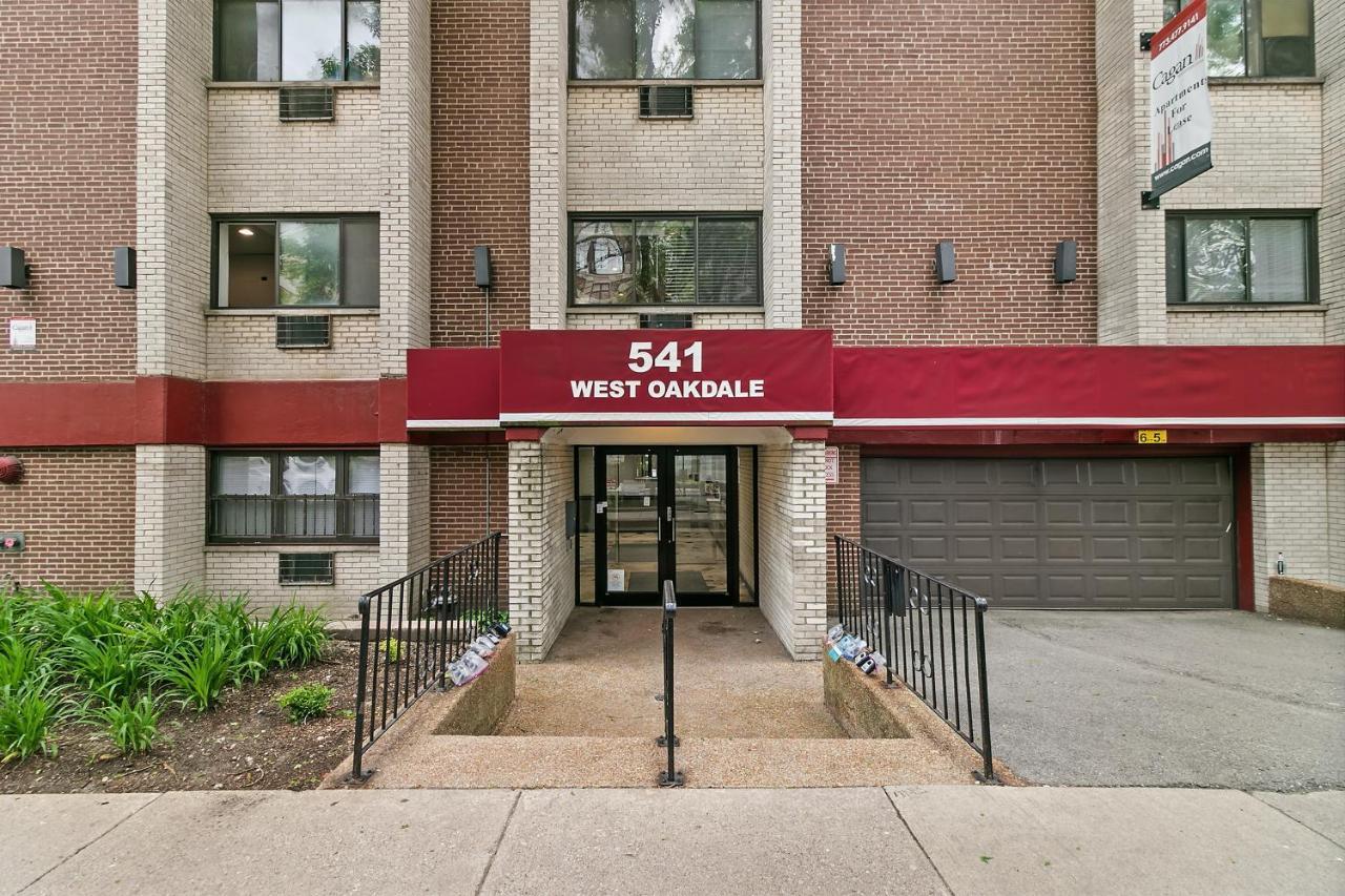 Stunning 1Br Apartment At Center Of Lakeview - Oakdale 211 Chicago Exteriör bild