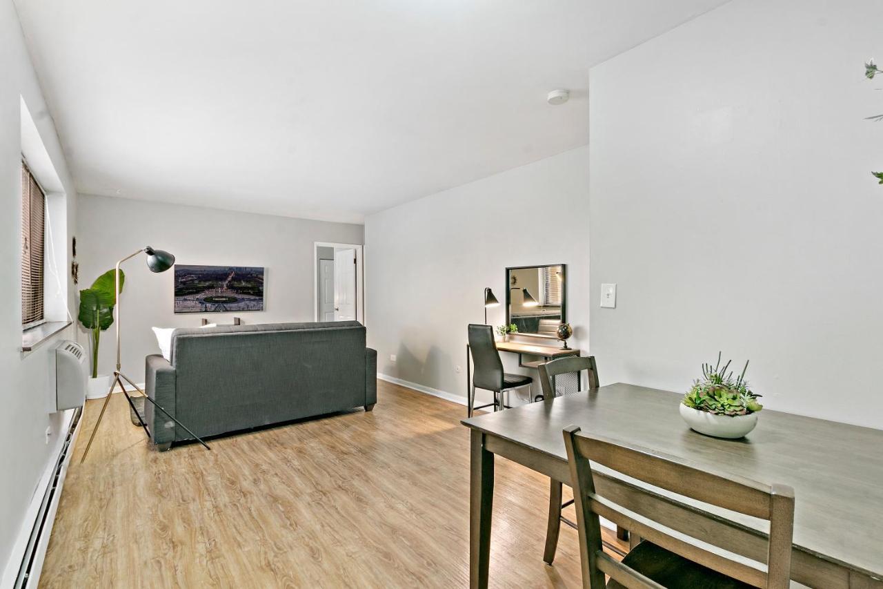 Stunning 1Br Apartment At Center Of Lakeview - Oakdale 211 Chicago Exteriör bild